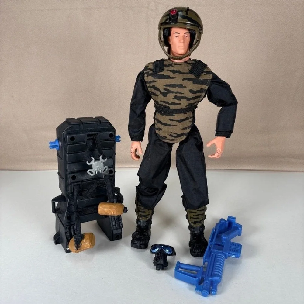 VTG Hasbro GI Joe 2001‎ Double Duty Operation Tiger Hawk Action Figure Set Loose